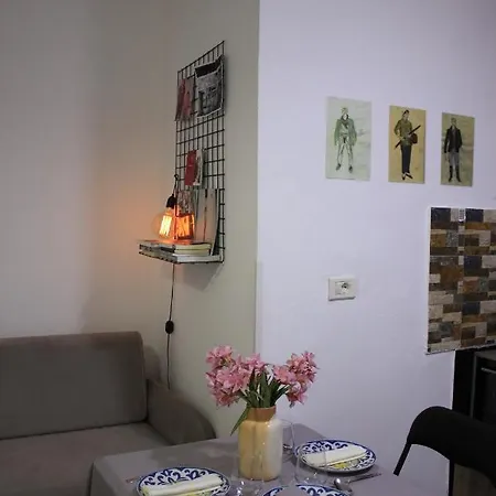 Appartement Theater Near Blloku Tirana