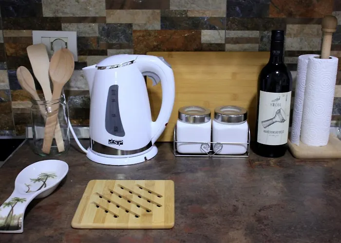 Theater Near Blloku * טיראנה